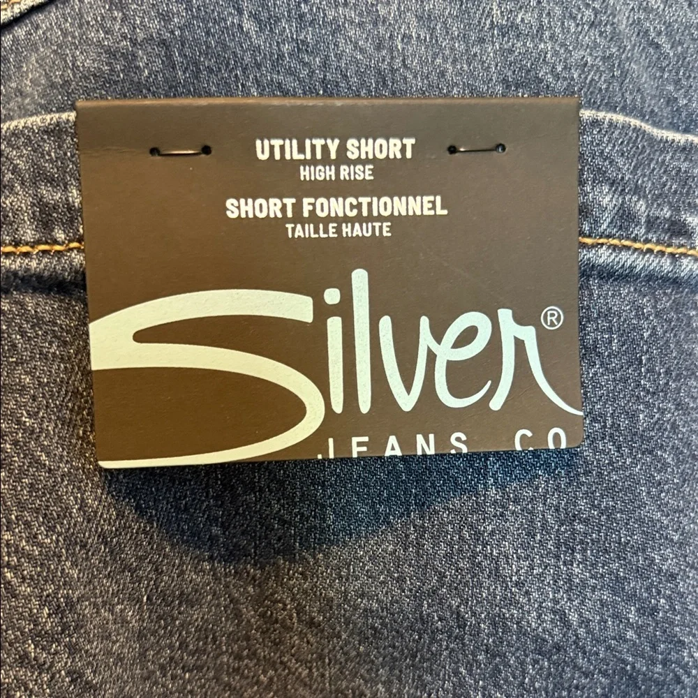 NWT Silver Utility Jean Blue Denim Shorts 5.5 Inseam Women's Size‎ 22W